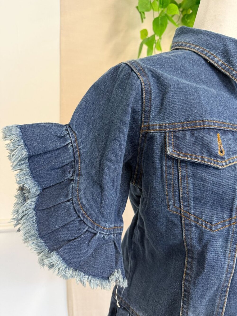 Women's Denim Jacket - Picture 5 of 6